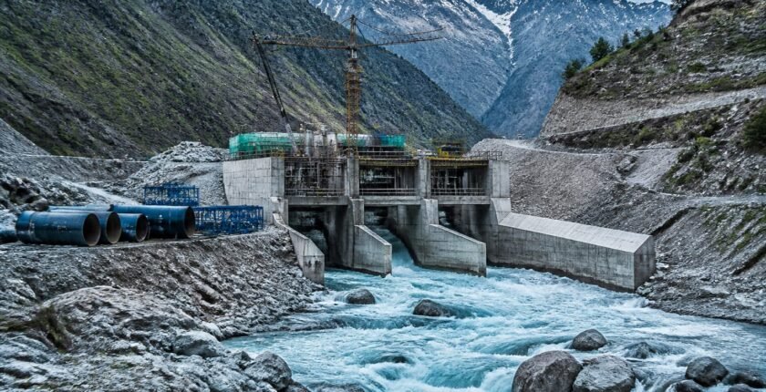 World Bank Flags Weak Progress on KP Hydropower Project