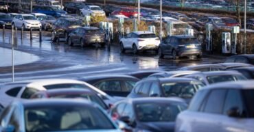 UK EV sales hit record 99,199 in September